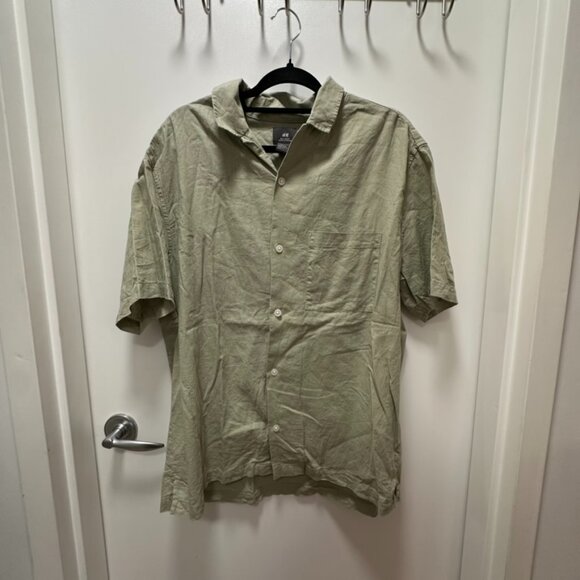 H&M Camp Summer Shirt in Green, Size L - Picture 1 of 3